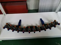 문  기어  받침틀