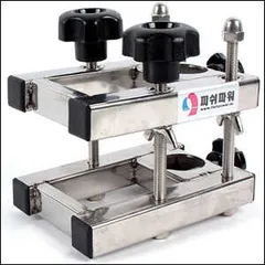 좌대용 파라솔 고정장치 "[꽉물어]클램프" 출시