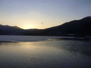 국화지 겨울철 물낚시 운영중.