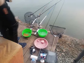 11  월  21   일  경기도 안성 거청낚시터 붕어조황