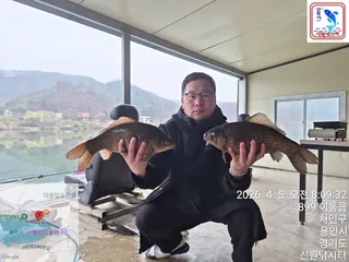 [신원낚시터] 토종대물 43짜리포함,세분이서 4짜를 세마리씩이나~~~월,허릿급은 마릿수로!!!!(방류동영상 포함)