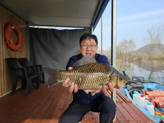 초저녁부터 분위기 심상치 않더니,,,결국 터쪘습니다