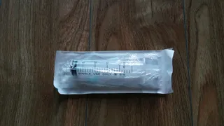 주사기 이용한 뱀 물렸을 때 응급조치