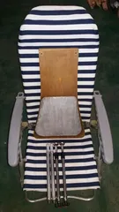 침상 겸 보조의자