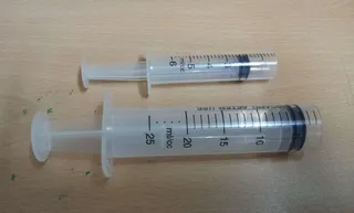 뱀걱정 끝? 제독용 빨대주사