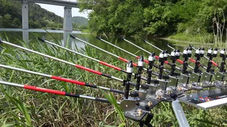 낚시대 손잡이,받침틀 튜닝^^