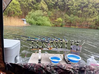 비내리는 한방터???  