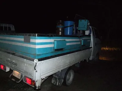 밤 늦게라도 .......