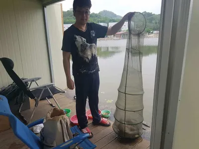 만수위의  거청낚시터 가족낚시터 붕어조황  5월  24