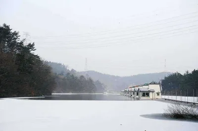 덕송지 조황스케치