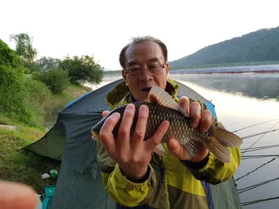깊은계곡속에자리잡은장계지에서