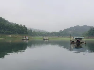 실리곡낚시터 42cm.허리급 9수 조황입니다.