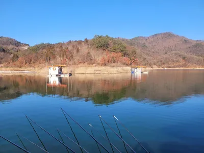 청풍 실리곡낚시터 4짜입니다.