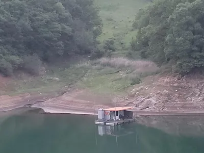 청풍 실리곡낚시터 43cm 대물입니다.