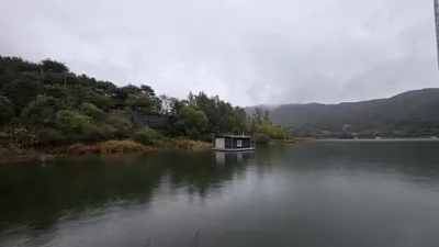 솔낚시터 사짜 및 허릿급 월척 조황입니다.