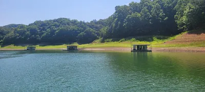 청풍 실리곡낚시터 허리급입니다.