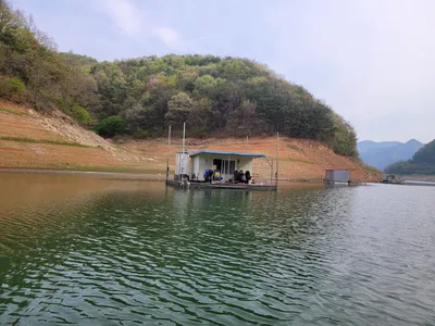 실리곡낚시터  허리급 조황입니다.
