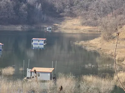 청풍 실리곡낚시터입니다.