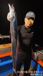 제주에이스호!!(18일)갈치조황입니다.문의010 3548 3472~010 38603472