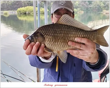 화곡지 4 짜 및 청풍호 조황 소식..