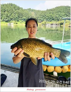 화곡지 4 짜 대물 및  휴가철 조황.. 